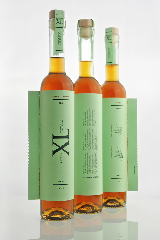 XL Ratafia 果酒简约包装设计1