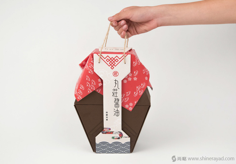 丸庄酱油包装设计礼盒包装设计-上海包装设计公司设计欣赏1