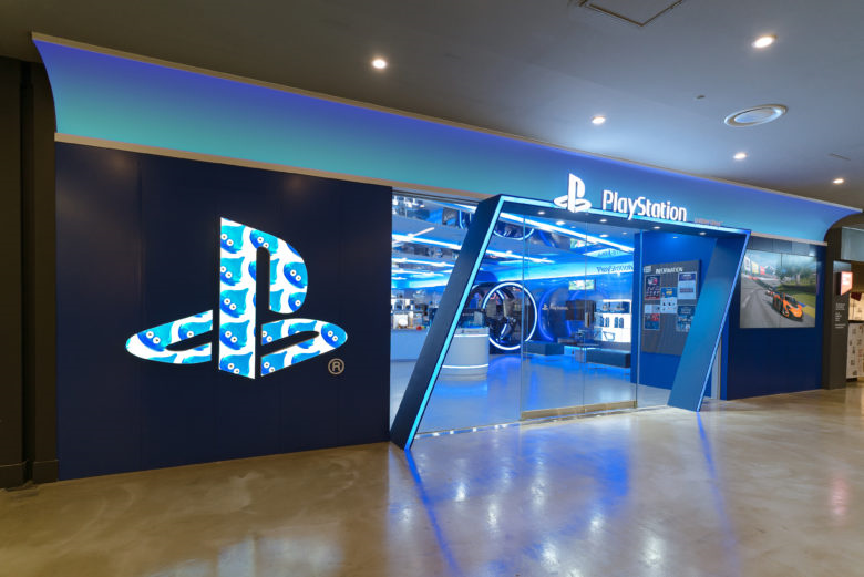 PlayStation 品牌电竞游戏设备线下店铺空间设计，蓝色科技风格