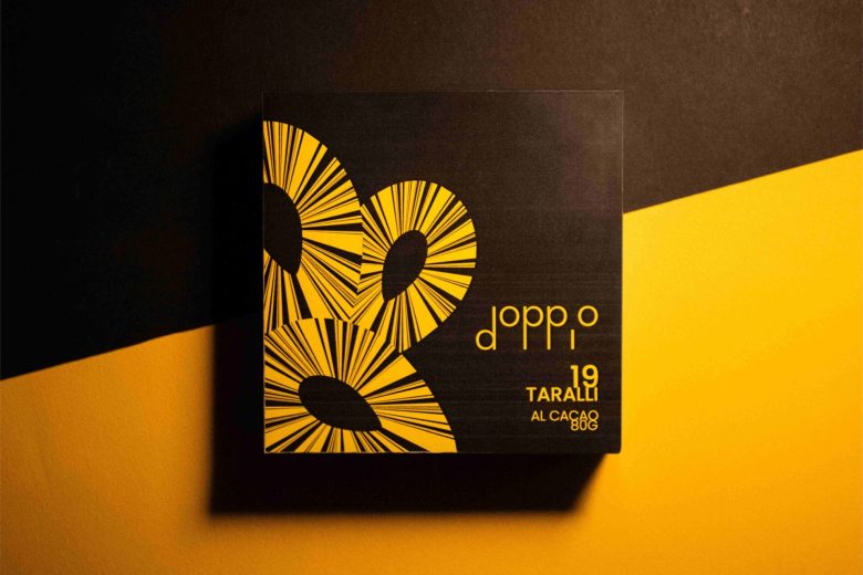 Doppio 食品包装设计logo设计，放射线条组合元素